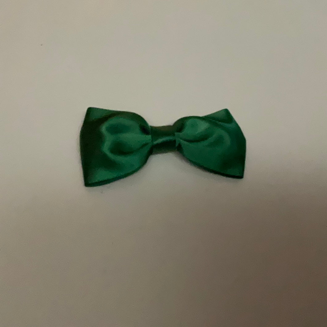 Bow - green on clip